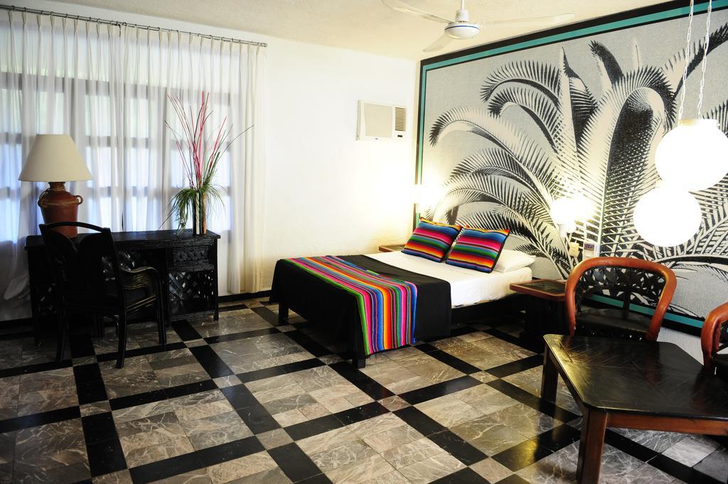 Hotel Maya Del Mar On Fifth Avenue Playa del Carmen