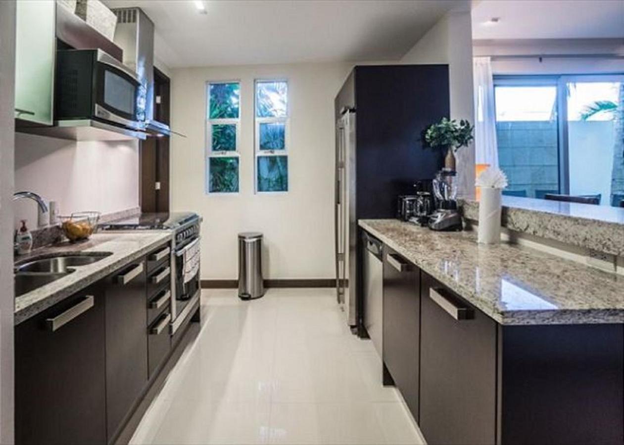 Oasis12 By Playa Moments