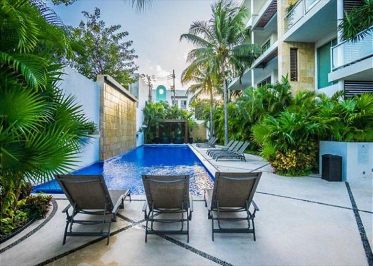 Oasis12 By Playa Moments