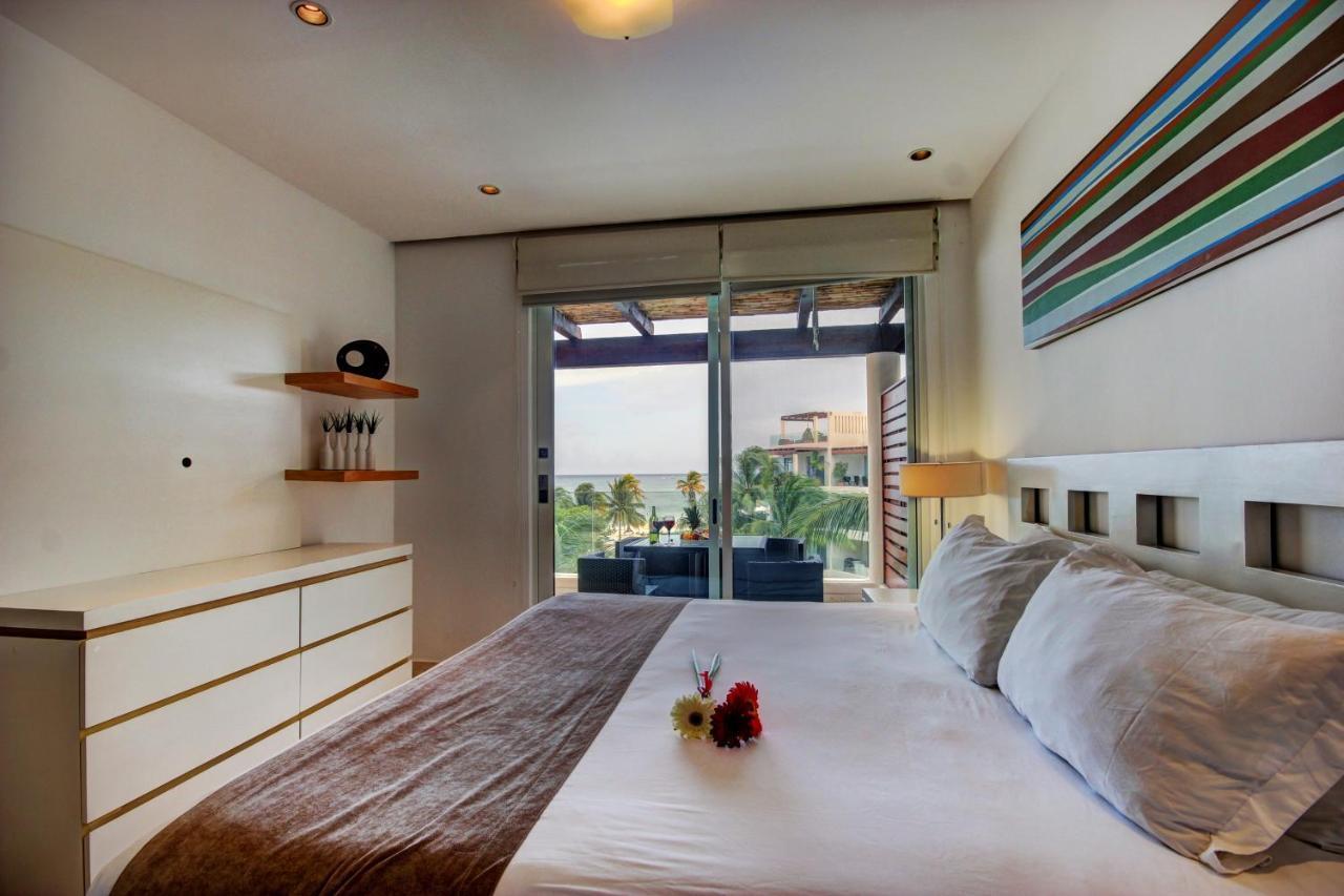 El123 Elements Condos 2 Bedroom Apartment Playa del Carmen