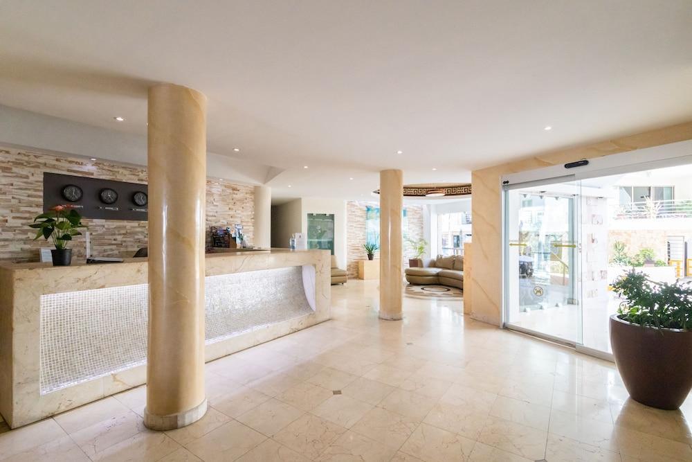 El Faro Coral By Playa Paradise Hotel 3*