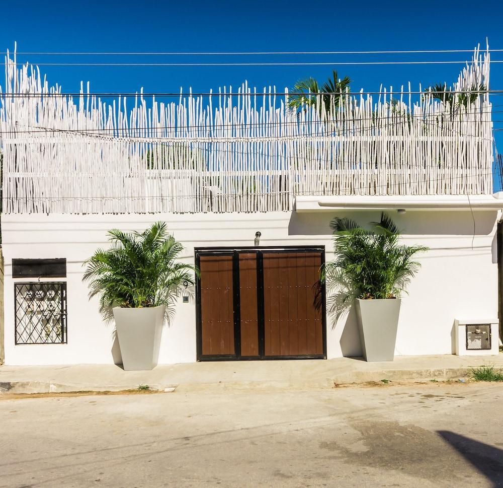 Nomad Deluxe Hotel Playa del Carmen