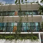 Ocean Zen Suites On 5Th Avenue - Adults Only