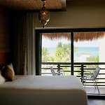 Aldea Thai Penthouses By Oceanfront