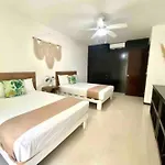 Departamento En El Centro De Playa Del Carmen Excelente Ubicacion Internet Fibra Optica
