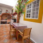 La Casa Del Almendro