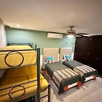 Oasis 12