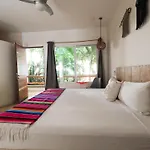 Rustik-Inn Rooms