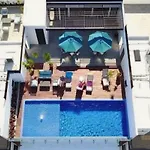 Luxe Top-Floor Incredible Roof Pool At Complex