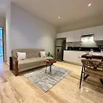 1Br Beautiful Condo -Rooftop Pool With Stunning View