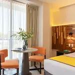 Collection O Hotel Marvic