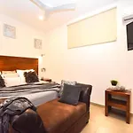 Villa Pearl, 5 Minutes Walk To The Private Beach
