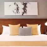 It Residence, Top Location, Luxury 2 Bedroom Two Roof Pools Beach Club Included