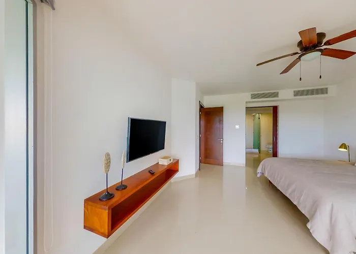 Hakuna Matata 725N At Mareazul Beachfront