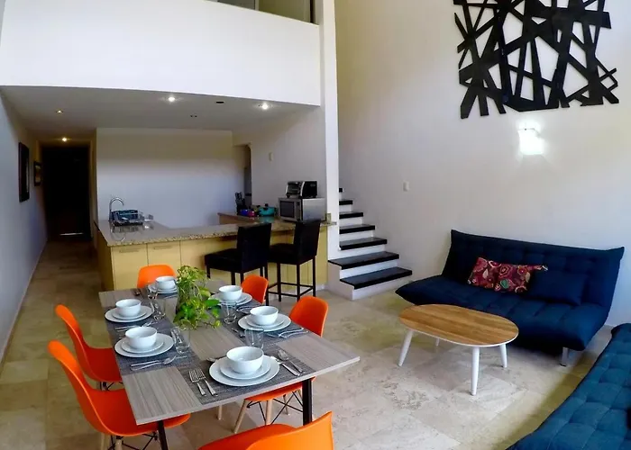 Spacious & Comfy Condo On The Beach, In The Heart Of Playa Del Carmen