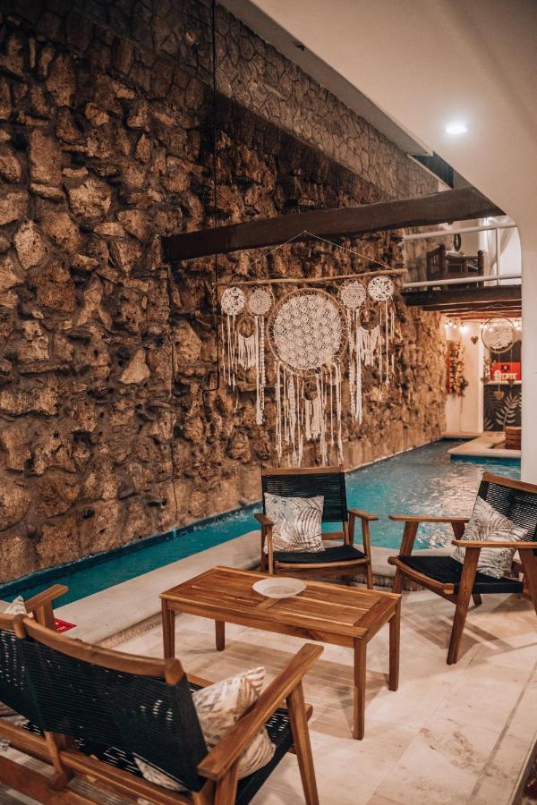 Hotel Ahava