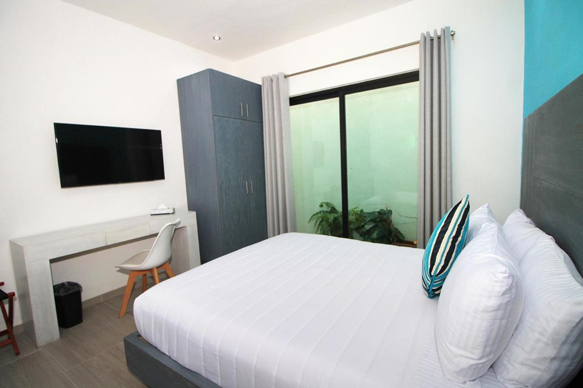 We Express (adults Only) Hotel 3*