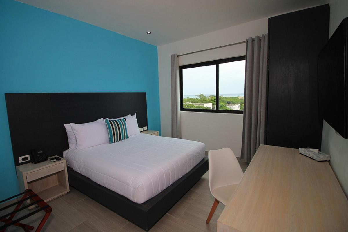 Hotel We Express (adults Only)