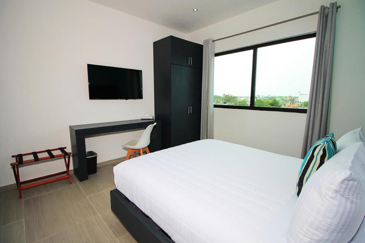 We Express (adults Only) Hotel 3*