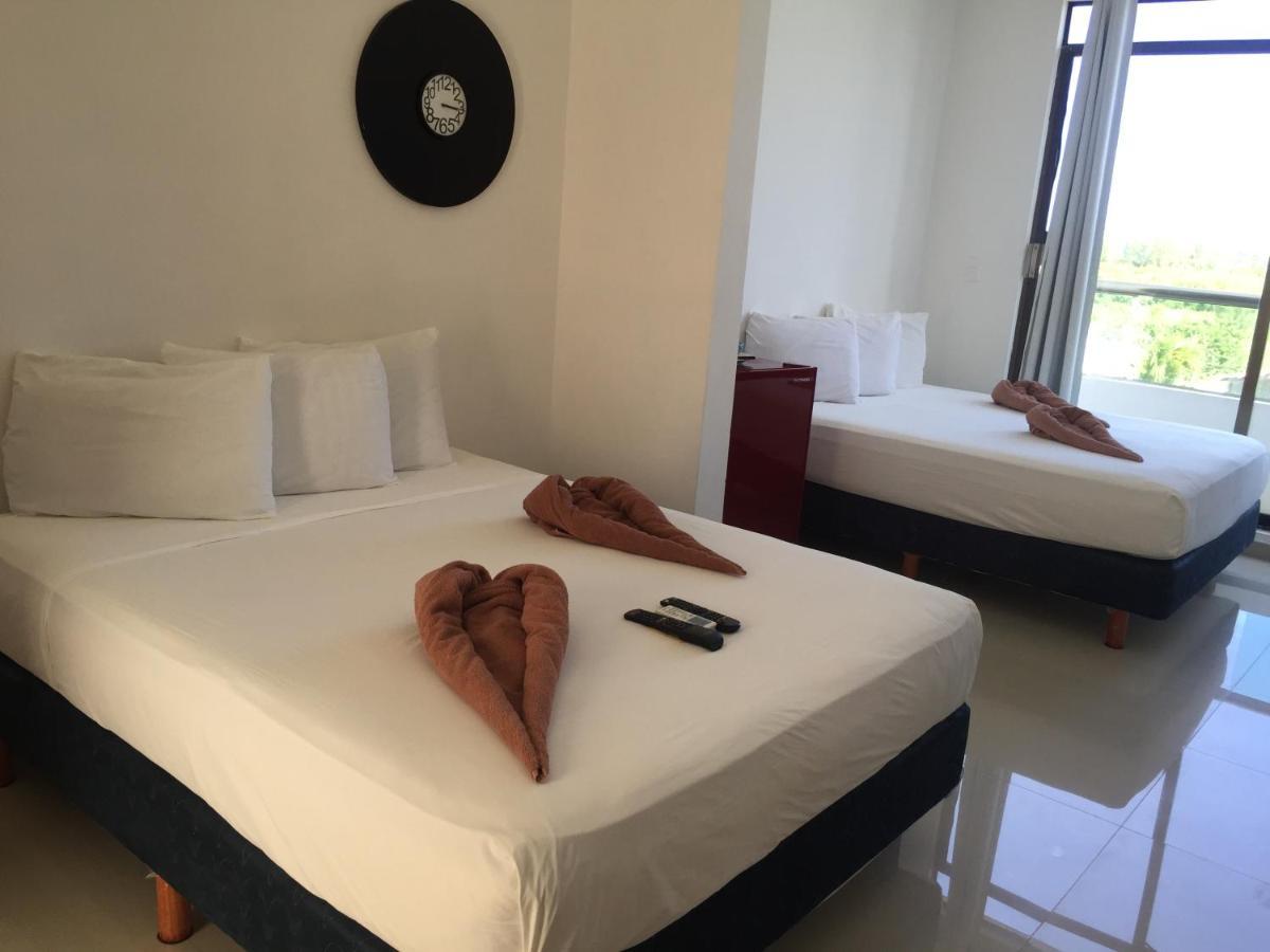 Encantada Aparthotel 3*