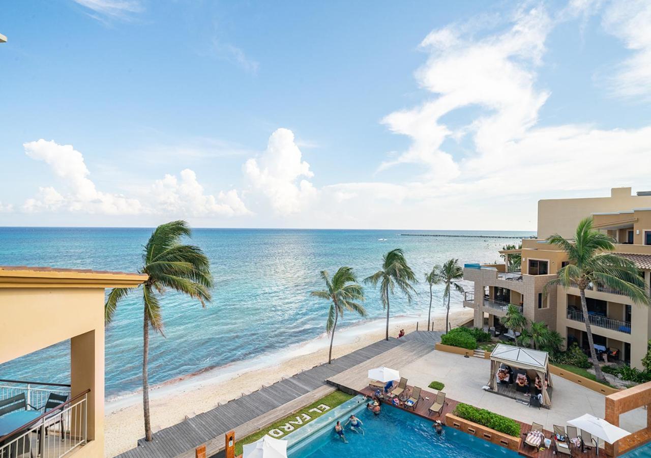 Vakantiehuis Surf 405 - Luxury Oceanview Beachfront 3 Bedroom With Gym - At El Faro Playa del Carmen