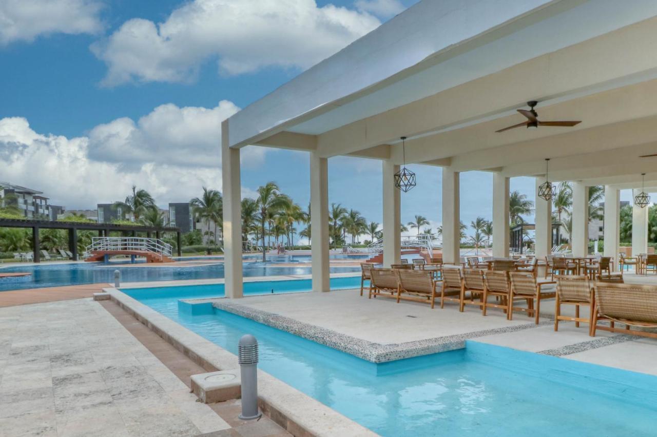 Hakuna Matata 725n At Mareazul Beachfront *
