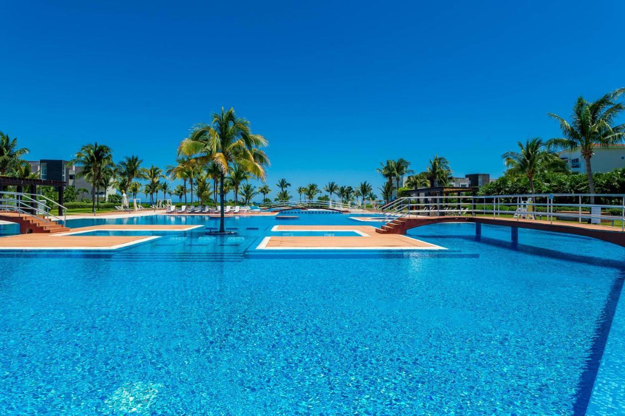 Hakuna Matata 725n At Mareazul Beachfront Apartment Playa del Carmen