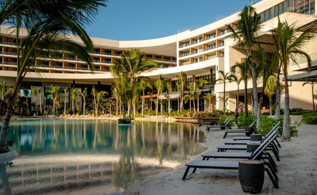 Resort Secrets Moxche (adults Only)