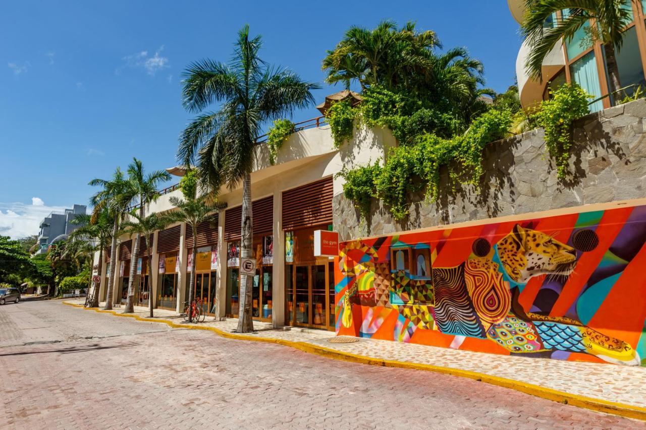 El Taj Oceanfront And Beachside 4*