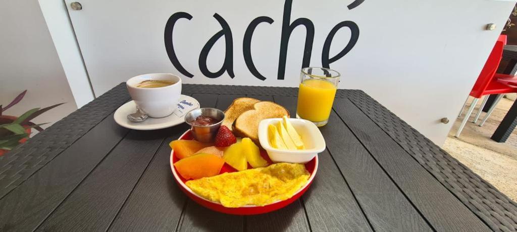 Cache & (adults Only) 3*