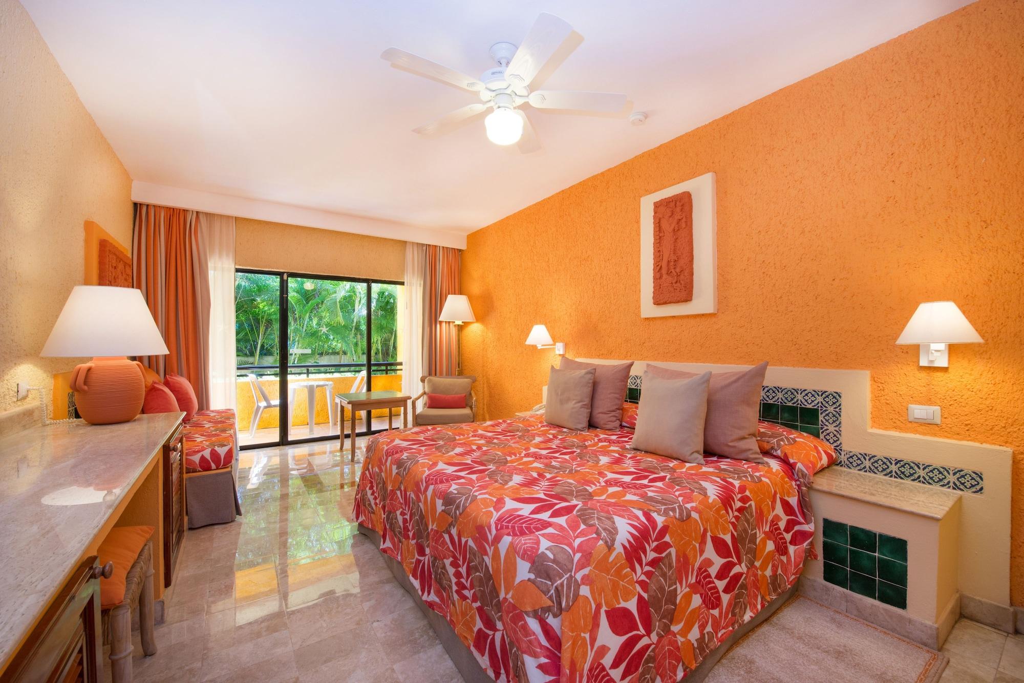Iberostar Waves Quetzal 5* Playa del Carmen