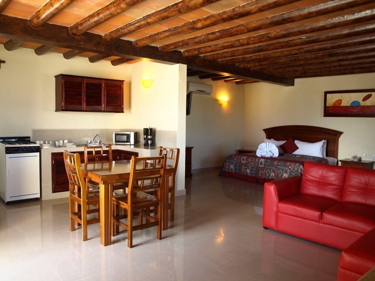 Hotel El Campanario 3*