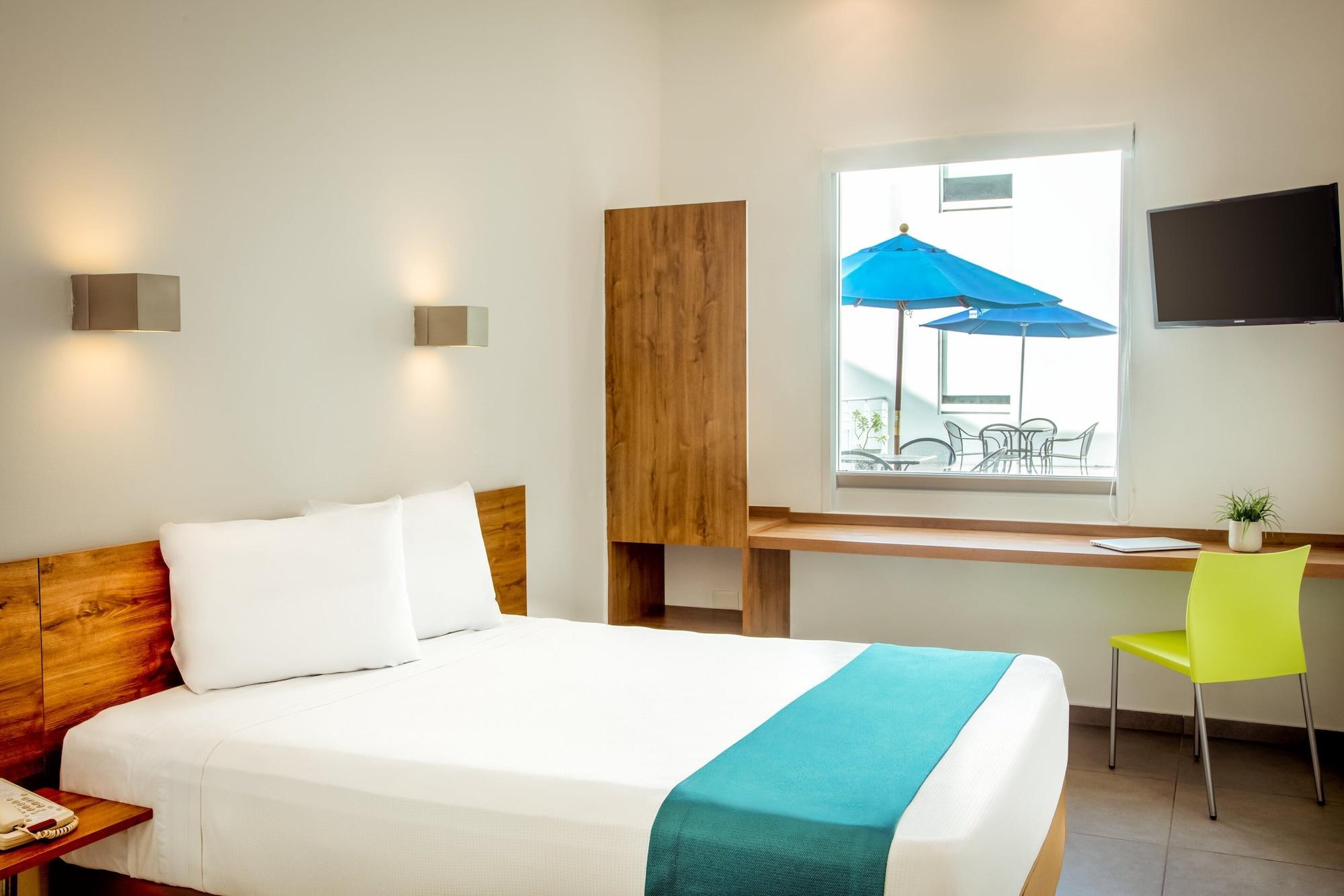 Hotel One 3*