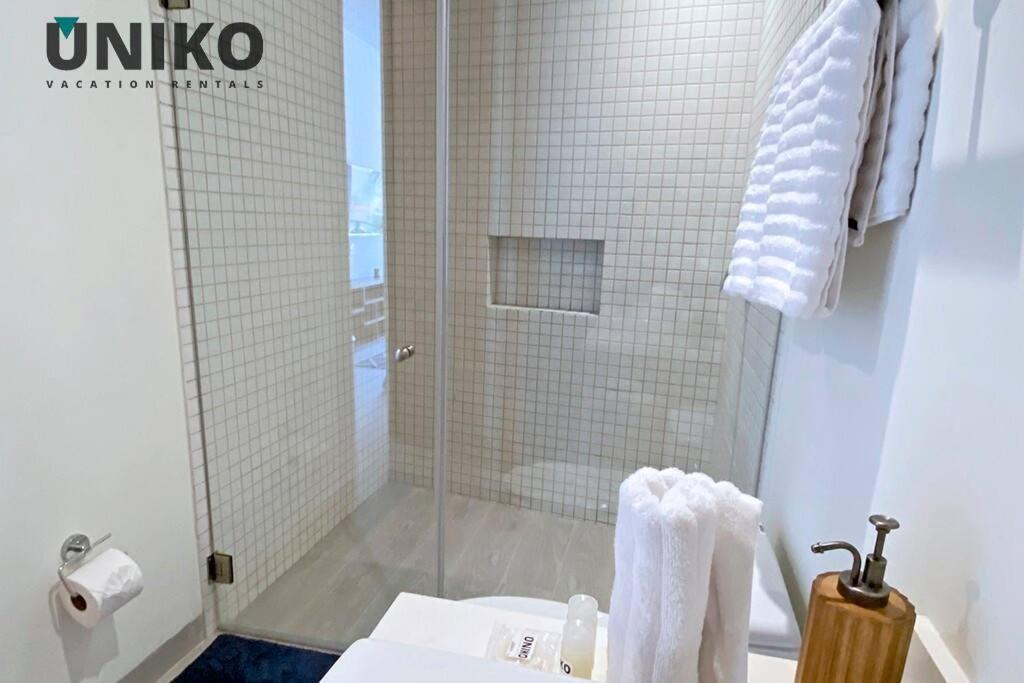 1 Block To The 2br 6pax Rooftop Pool King Bed Apartamento Playa del Carmen