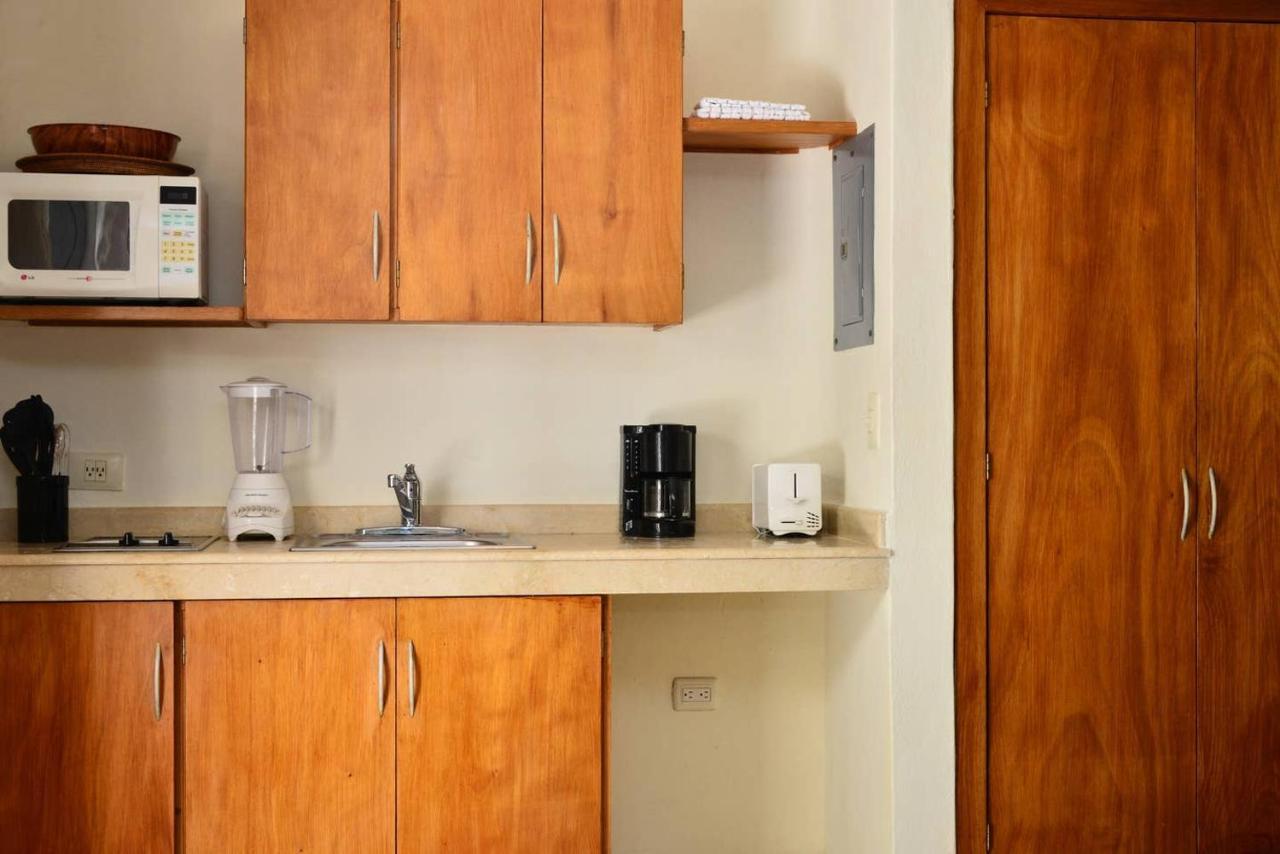 Apartamento Blue Palms Suites, Pool Onsite, Steps To The & 5th Ave Playa del Carmen