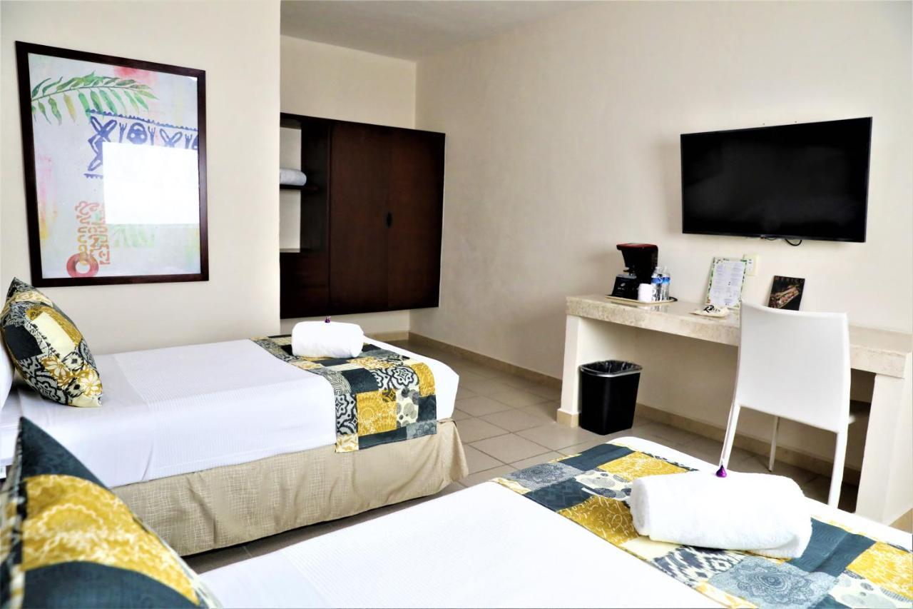 Hotel 12 Bees By Kavia