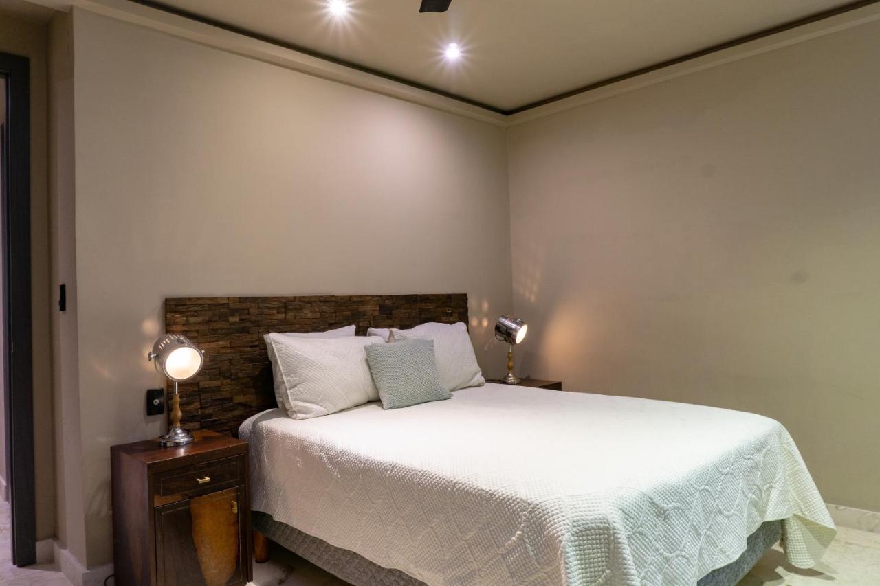 Lotus 2 One Block To Mamitas Club Apartment Playa del Carmen