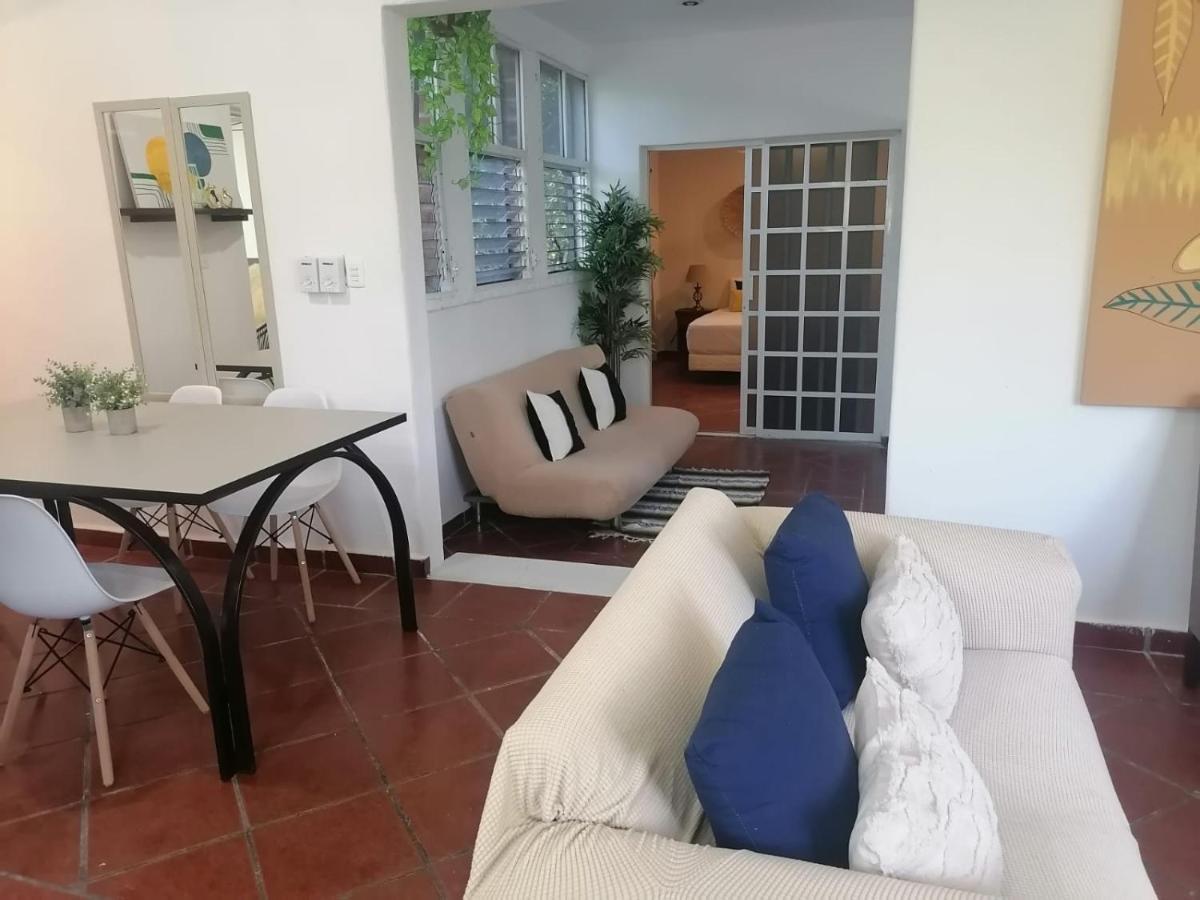 Apartamento 24 *
