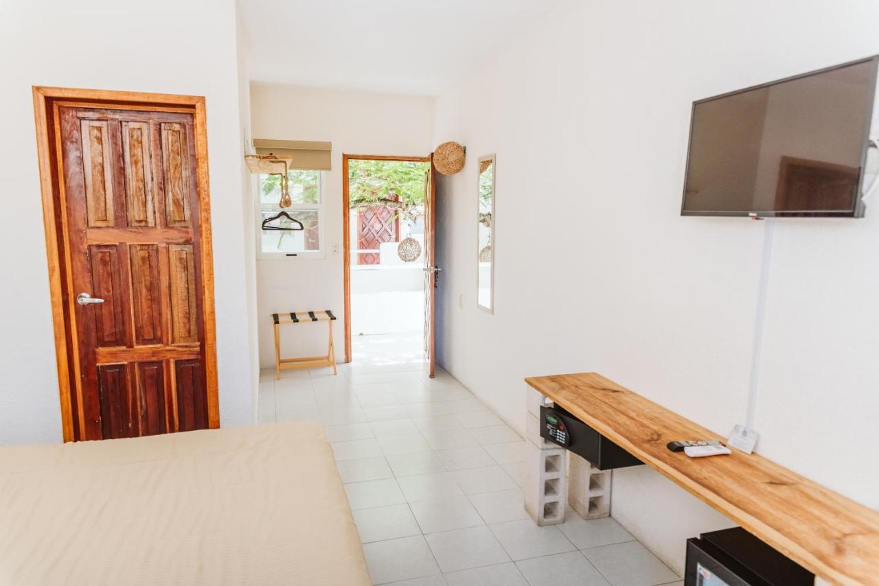 Hotel Ahava 3*
