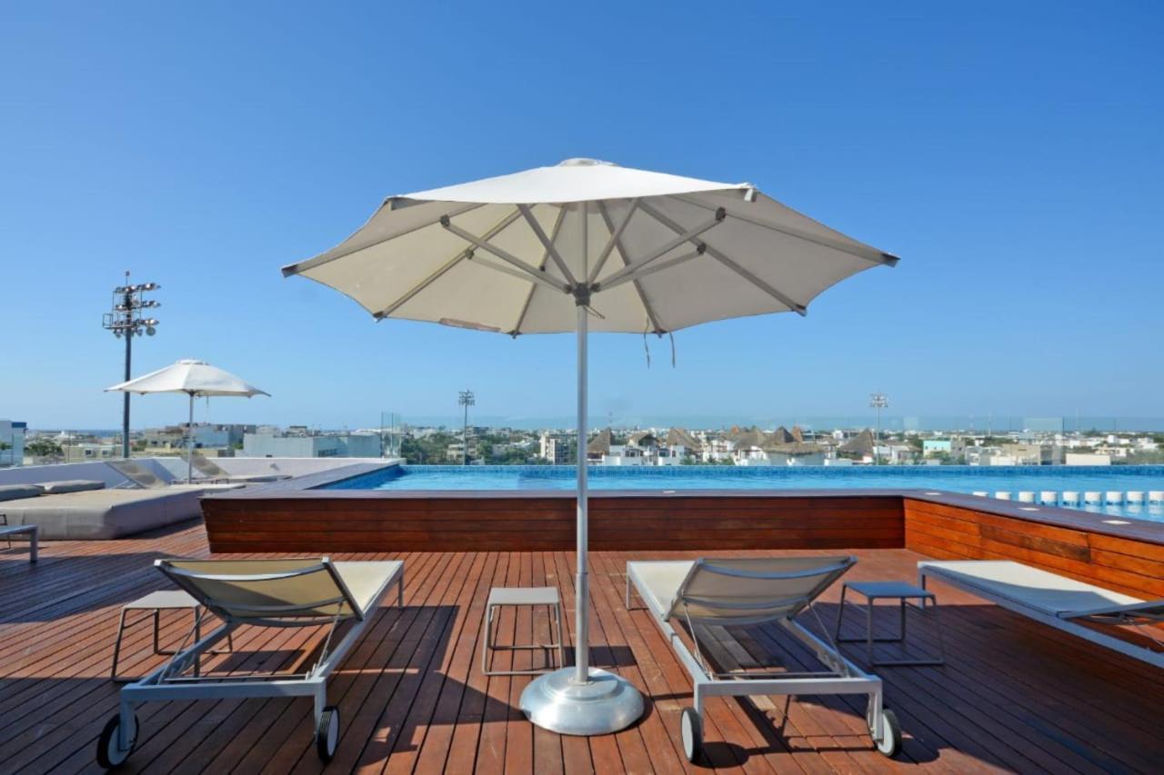 Luxury Steps From 5th Av Rooftop Pool By Yeah Apartment