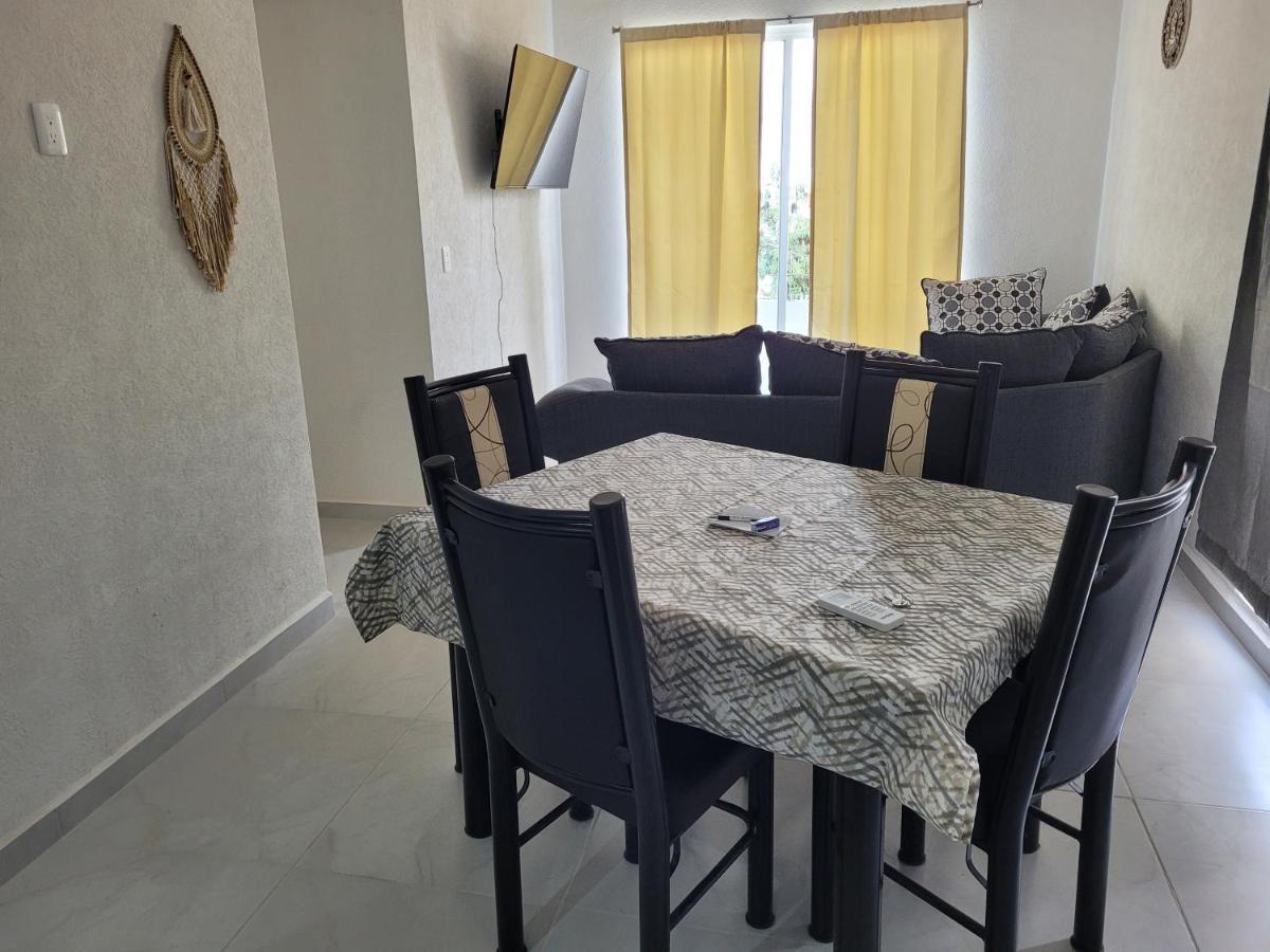 New 3 Bedrooms 2 Bathrooms Fully Equipped At ! Apartment Playa del Carmen