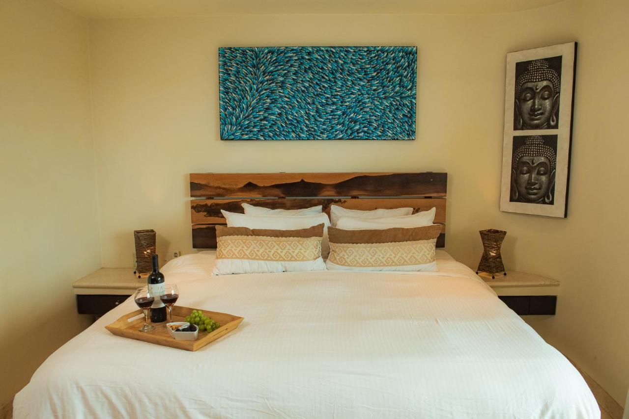 El Taj Oceanfront And Beachside 4*