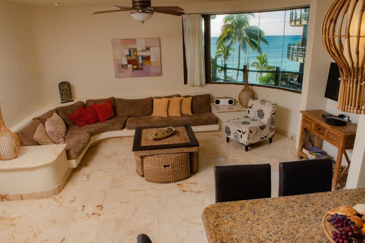 El Taj Oceanfront And Beachside