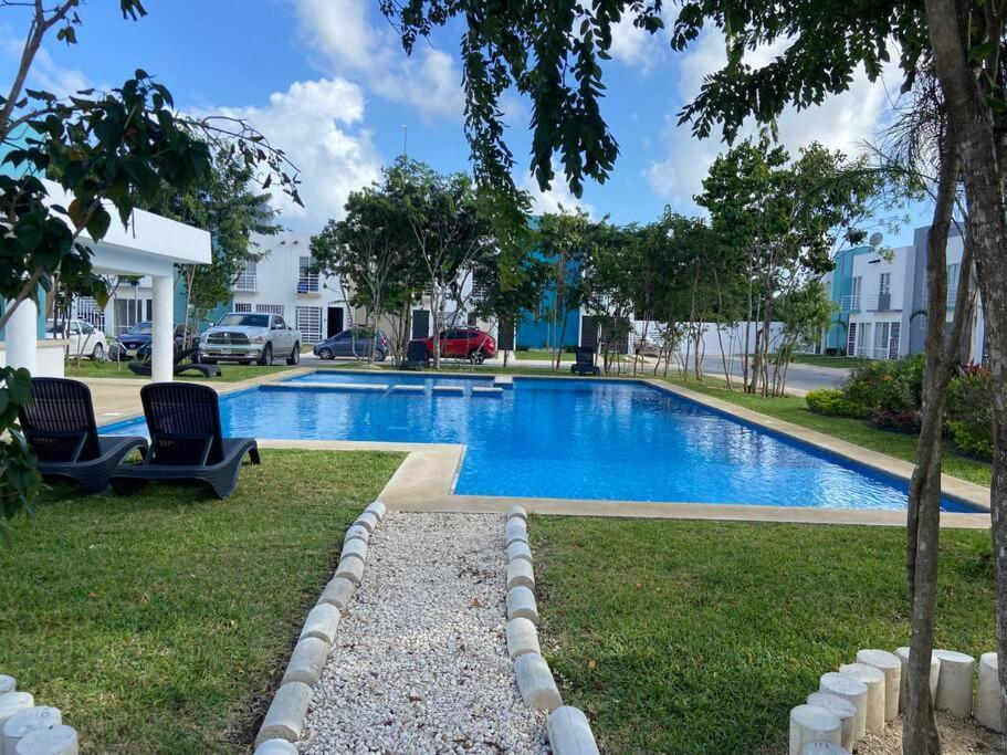Casa Kuxtal *