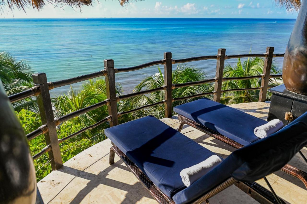 El Taj Oceanfront And Beachside 4*