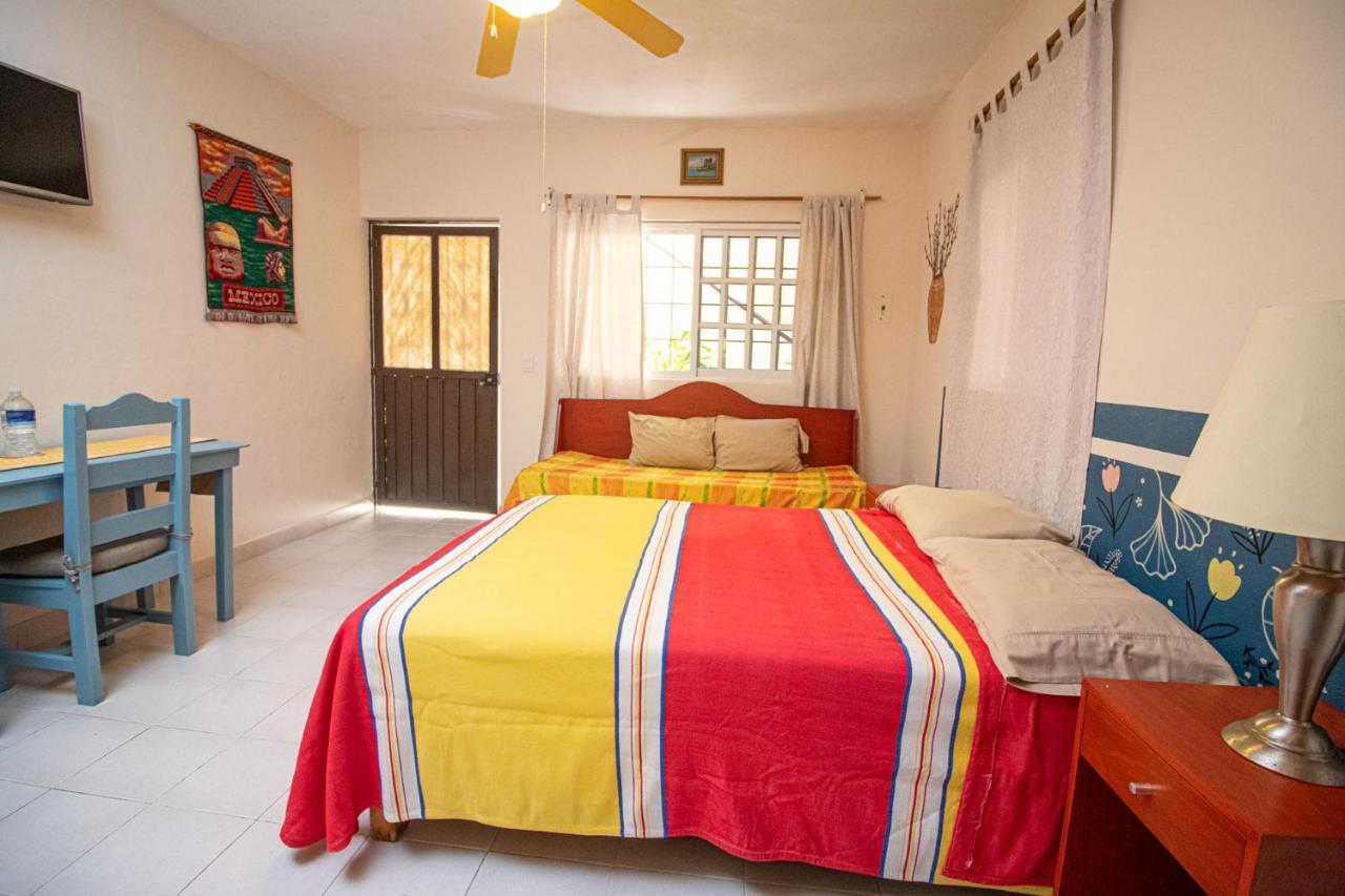 La Casa Del Almendro Guest house *