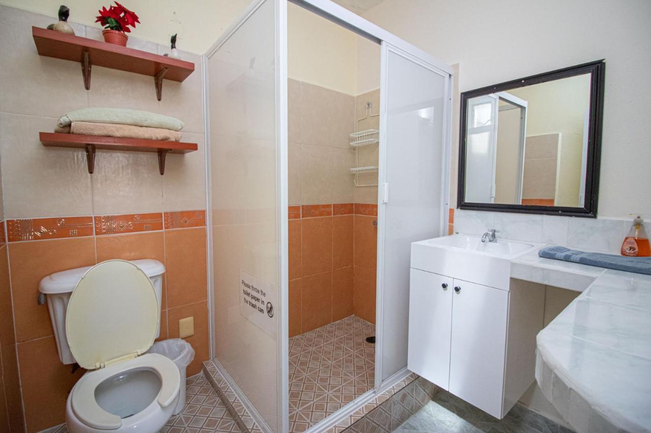 La Casa Del Almendro Guest house *