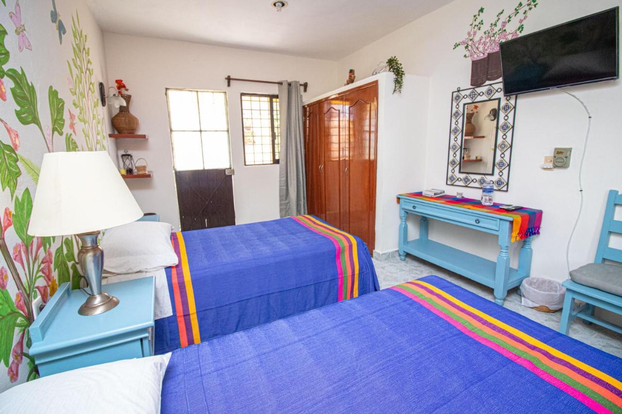 Guest house La Casa Del Almendro Playa del Carmen