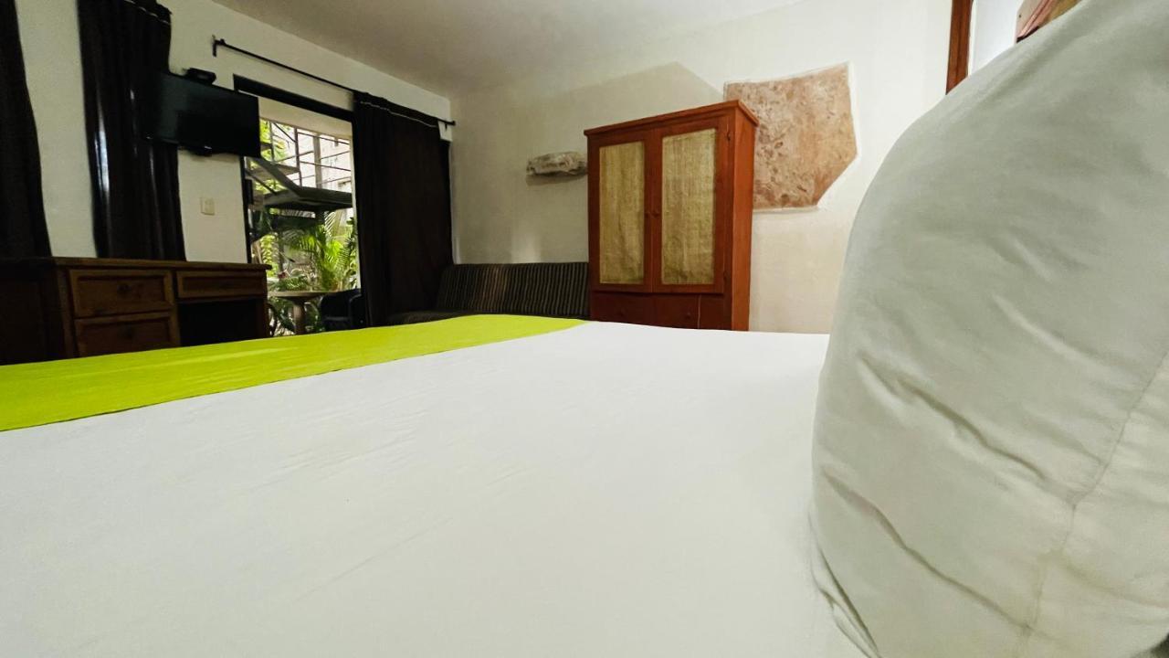 - 5th Avenue Playa del Carmen
