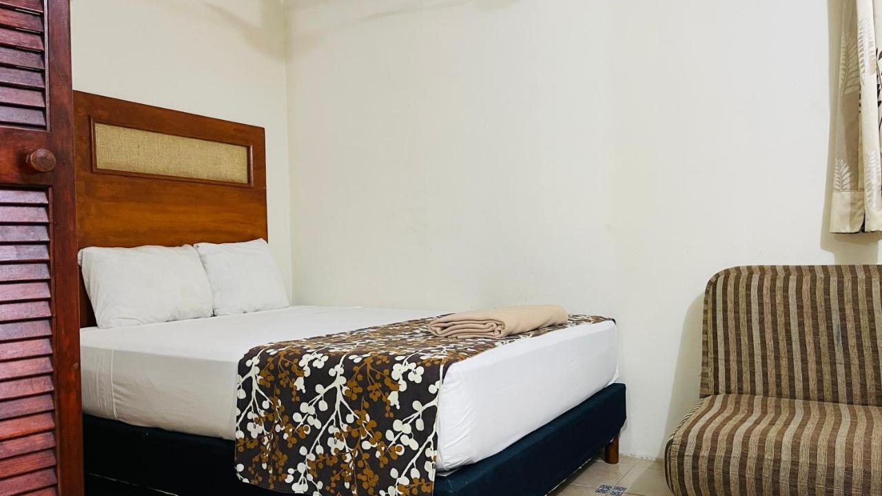 - 5th Avenue Hotel Playa del Carmen